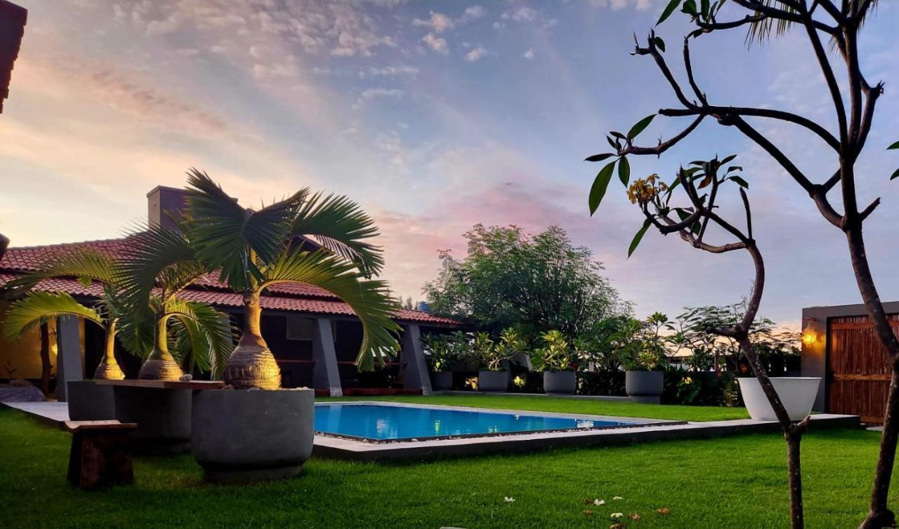 Outro Beach Hotel Cumbuco Exterior photo